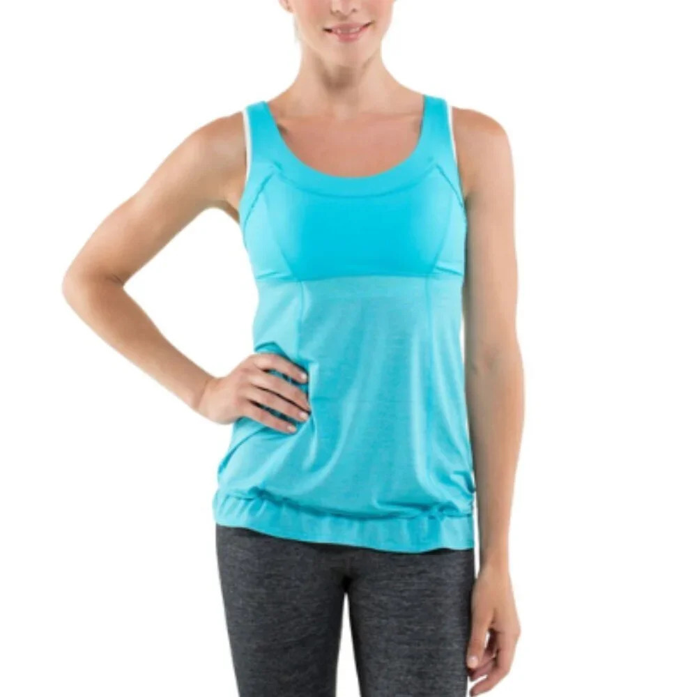 Lululemon Womens 6 Run: Ta Ta Topper Spry Blue
